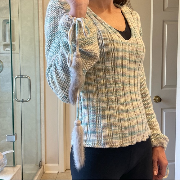 Missoni V-neck pastel sweater, fur tassel ties, classic and trending, Sz Small - Picture 11 of 15